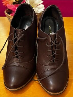 AND Dark Brown Leather Lace-Up Women's Oxford Heels